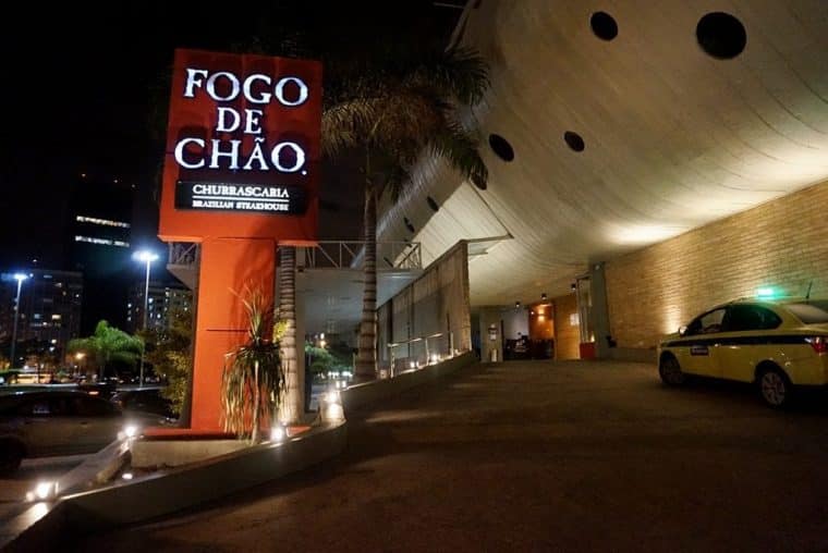 As 18 melhores festas para curtir a virada de ano no Rio de Janeiro 8 Fogo de chão As 18 melhores festas para curtir a virada de ano no Rio de Janeiro