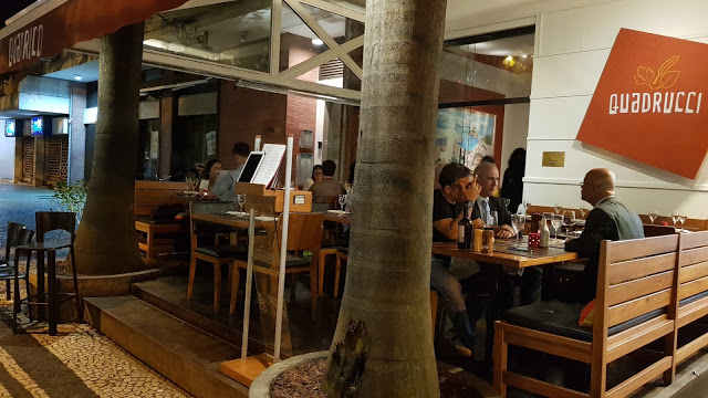 Restaurantes da tradicional Rua Dias Ferreira tentam se reinventar durante a quarentena; Zuka fechou 2 20180725 195741 Restaurantes da tradicional Rua Dias Ferreira tentam se reinventar durante a quarentena; Zuka fechou