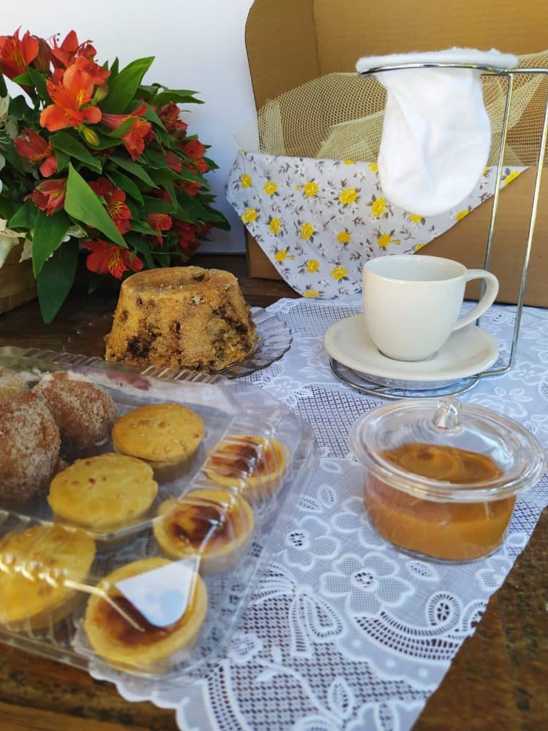 'Dia dos Avós na caixa' revive a tradição dos lanches na casa das vovós e vovôs cariocas 1 WhatsApp Image 2020 07 08 at 15.20.01 1 'Dia dos Avós na caixa' revive a tradição dos lanches na casa das vovós e vovôs cariocas