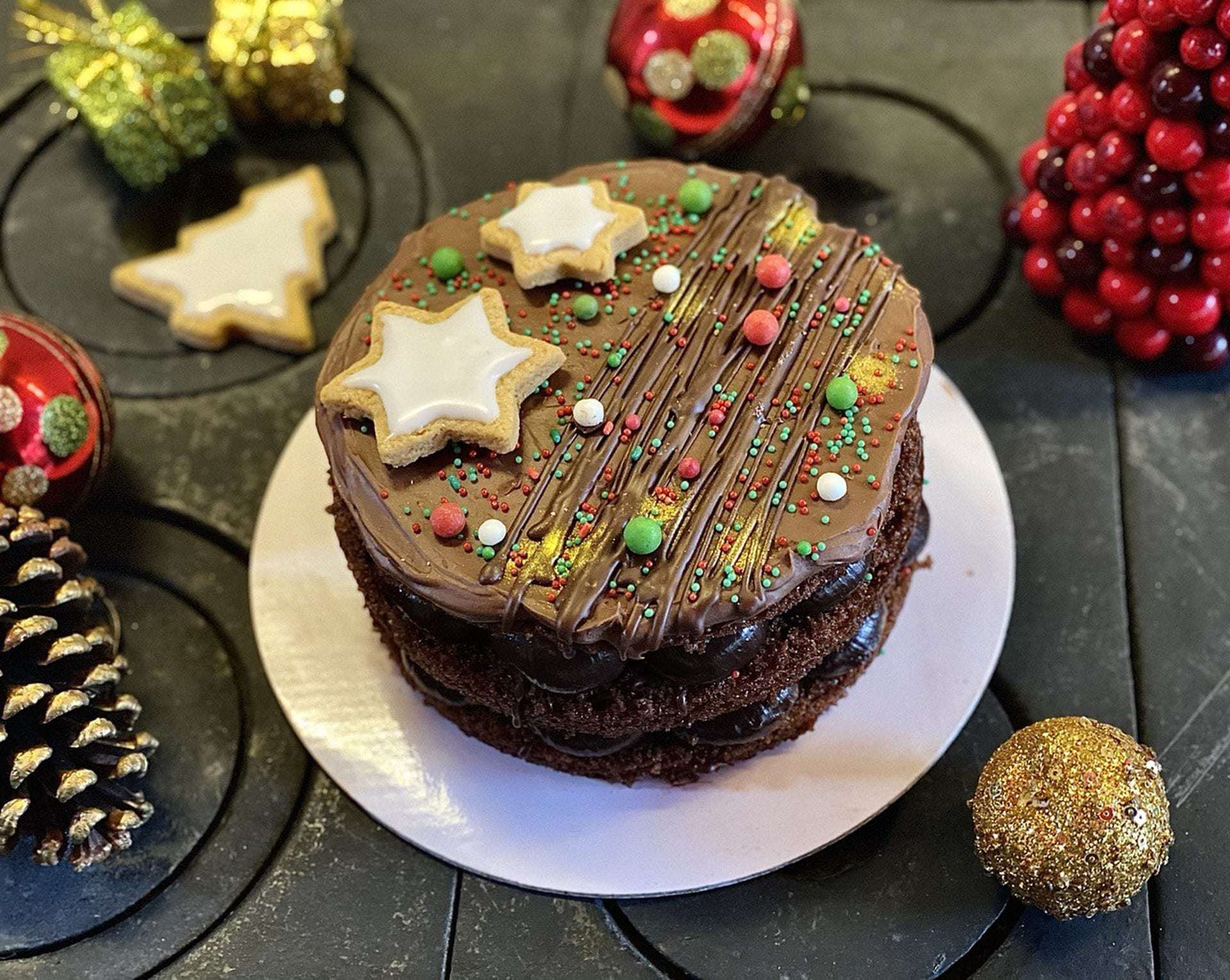 Diário Sem Lactose: Bolo de Castanhas com recheio de Baba de Moça