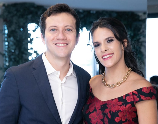 Yuri Antigo - Elefante branco: palacete de quase 4 mil m² na Praia do Flamengo segue à venda 6 Marcelo Andrade e Alexia Caram Yuri Antigo - Elefante branco: palacete de quase 4 mil m² na Praia do Flamengo segue à venda