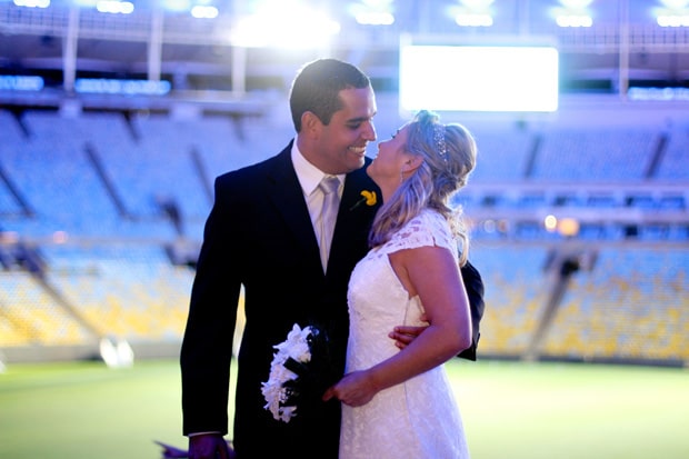 Michele Iassanori Casal 1 Amor em campo: conheça a história de quando o Maracanã foi cenário de um casamento