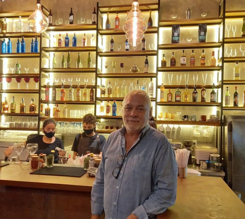 Patrício Avalos, dono do Armazém São Joaquim