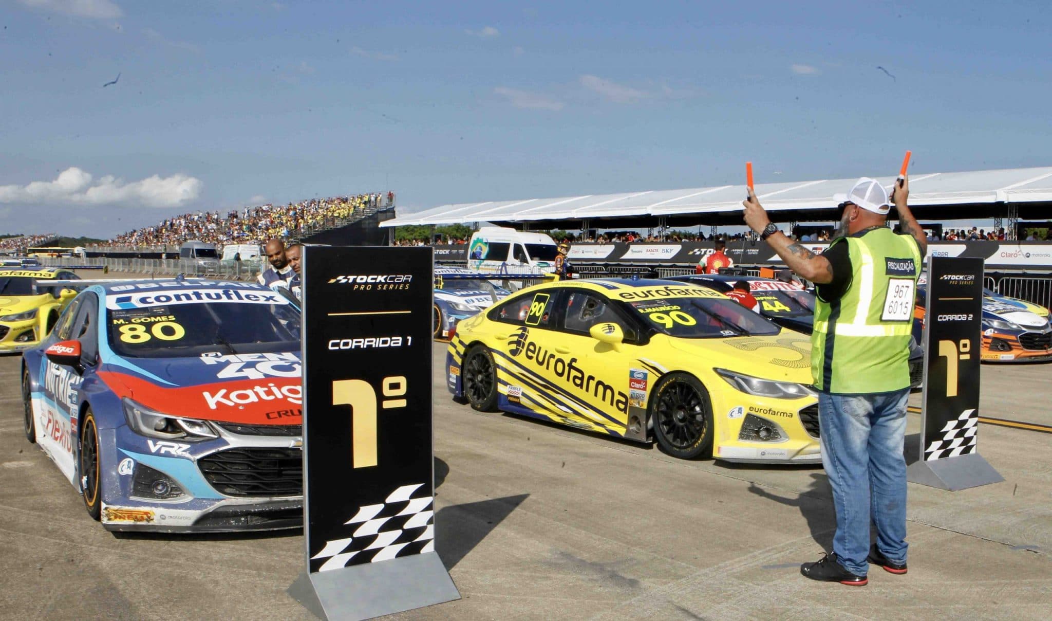 Aeroporto do Galeão se prepara para receber corrida histórica da Stock Car  neste fim de semana - Diário do Rio de Janeiro