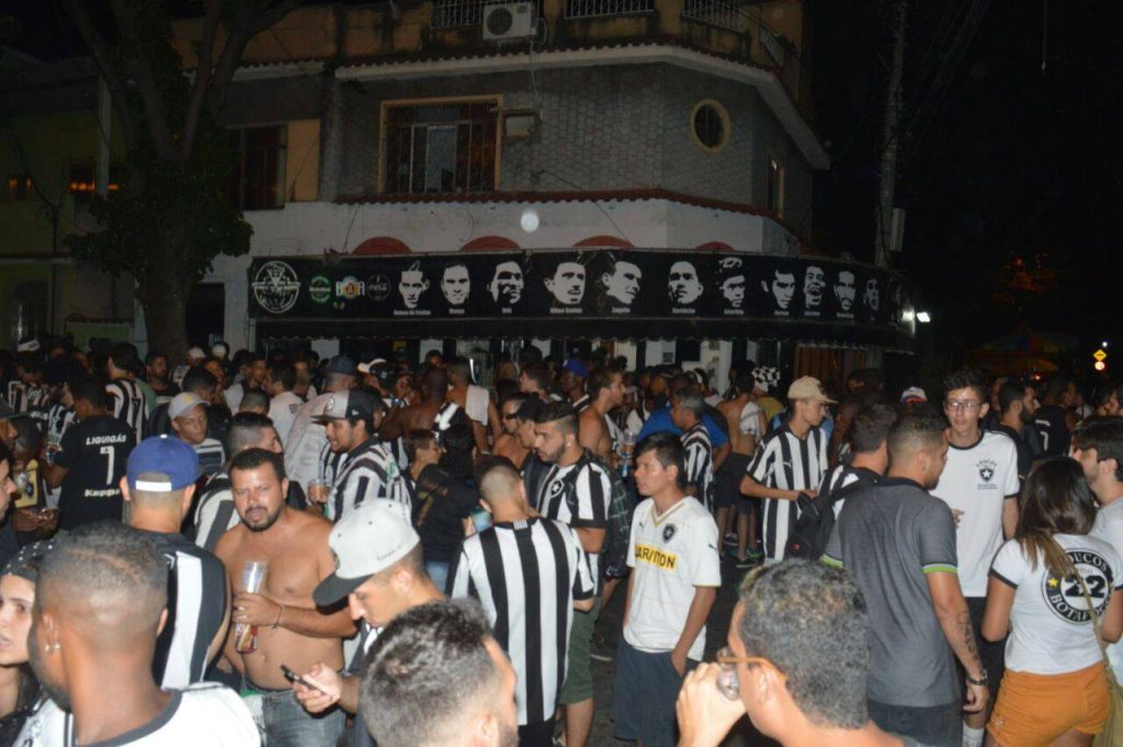 5 bares no Rio para torcedores rivais secarem o Flamengo na final da Libertadores 4 bar dos loucos 5 bares no Rio para torcedores rivais secarem o Flamengo na final da Libertadores