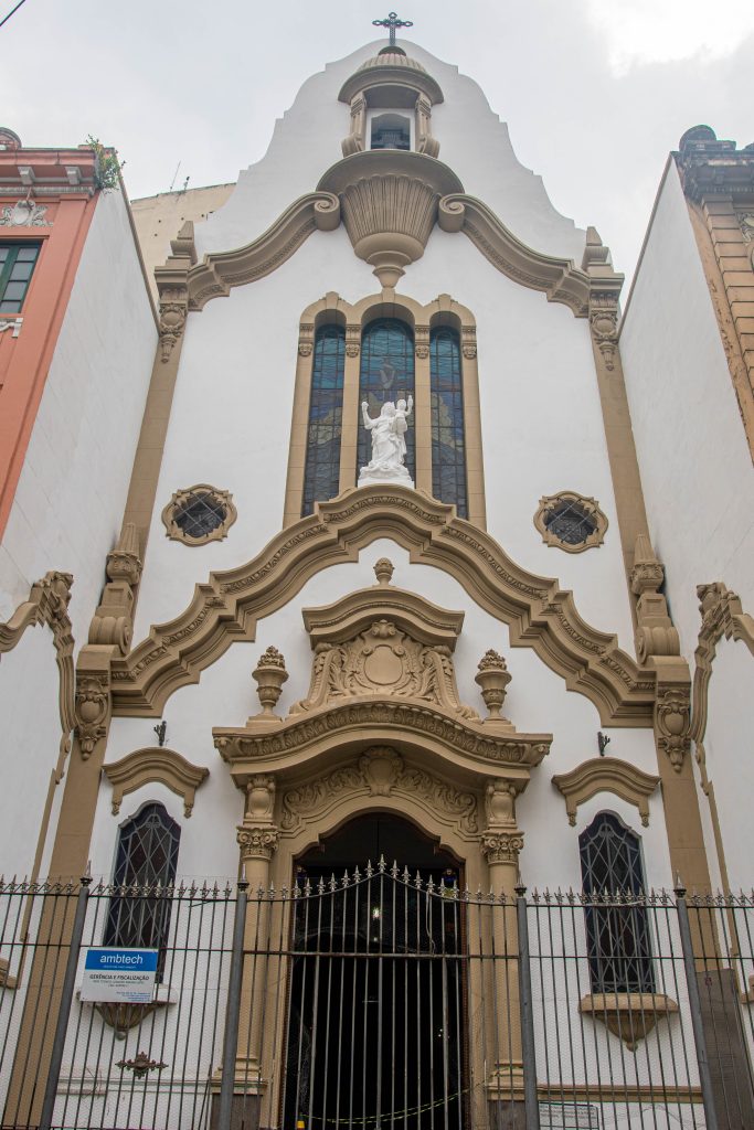 Igreja n.s Lampadosa av Passos 13. Foto Daniel Martins 2 Nova administração da Confraria da Lampadosa, no Centro, revoluciona igreja com devoção de 275 anos