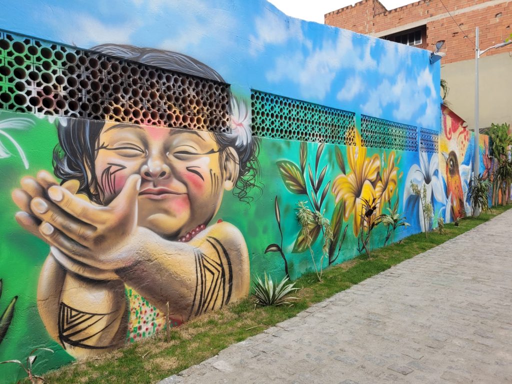 Campo Grande ganha mural de grafite em obra da Rio Águas 1 Mural de grafite pintado no Beco da Avenida Paulo Afonso em Campo Grande 3 Campo Grande ganha mural de grafite em obra da Rio Águas