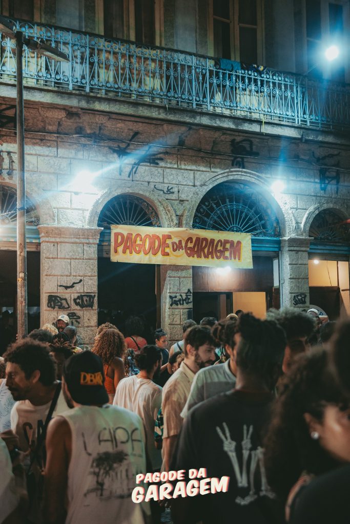 Roteiro do Samba: Guia para aproveitar o Rio de Janeiro de segunda-feira a domingo 2 384116994 790023909792003 1135965736569980002 n Roteiro do Samba: Guia para aproveitar o Rio de Janeiro de segunda-feira a domingo