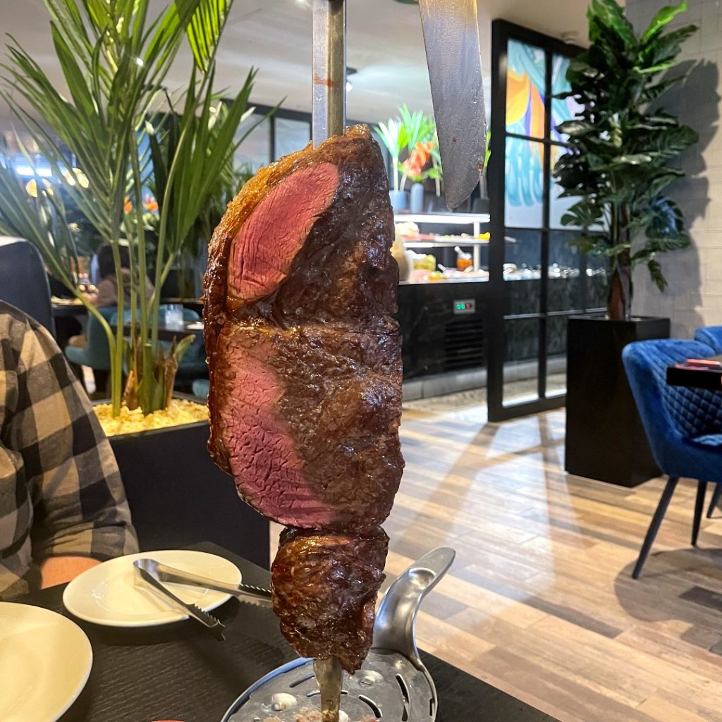 Churrascaria estilo 'carioca' é considerada o 2º melhor restaurante britânico para o dia a dia 1 Rio Brazilian Steakhouse Middlesbrough 1 Churrascaria estilo 'carioca' é considerada o 2º melhor restaurante britânico para o dia a dia