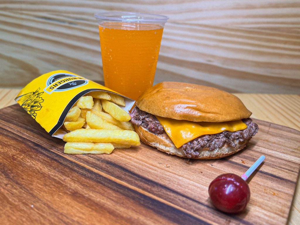 The BBurgers celebra Dia das Crianças com combos especiais 2 The BBurgers Crianca1 Imagem Louise Xavier The BBurgers celebra Dia das Crianças com combos especiais