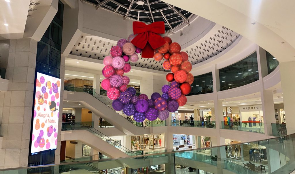 TOZ assina o Natal 2023 do Shopping Leblon 1 Natal 23 Shopping Leblon e TOZ 2 TOZ assina o Natal 2023 do Shopping Leblon