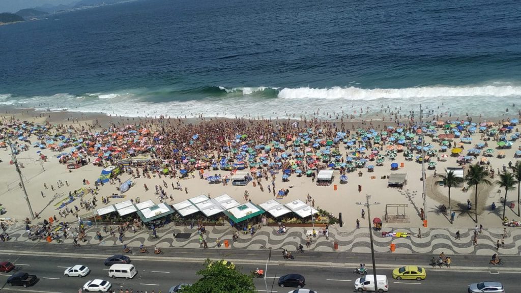 Torcedores do Boca Juniors voltam a lotar trecho da Praia de Copacabana 2 WhatsApp Image 2023 11 03 at 15.16.03 Torcedores do Boca Juniors voltam a lotar trecho da Praia de Copacabana