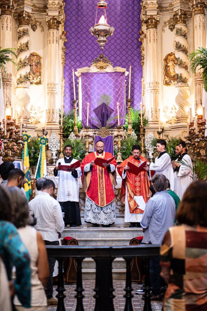 WhatsApp Image 2024 03 26 at 13.10.21 Igreja dos Mercadores terá cerimônia de Lava-Pés nesta quinta, com Coral, Orquestra e Procissão