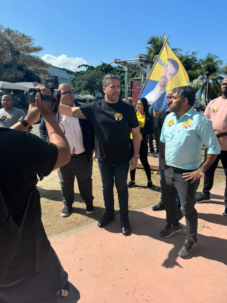 IMG 20240828 WA0058 Rodrigo Amorim faz caminhada no Santos Dumont e critica "Máfia do Reboque"