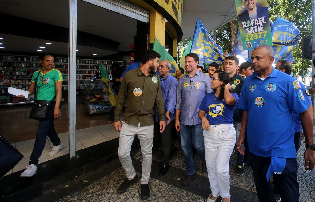 camidanha Meier 05 Alexandre Ramagem promete reduzir em 80% fila do Sisreg com turno noturno e investimento de R$ 1 Bilhão