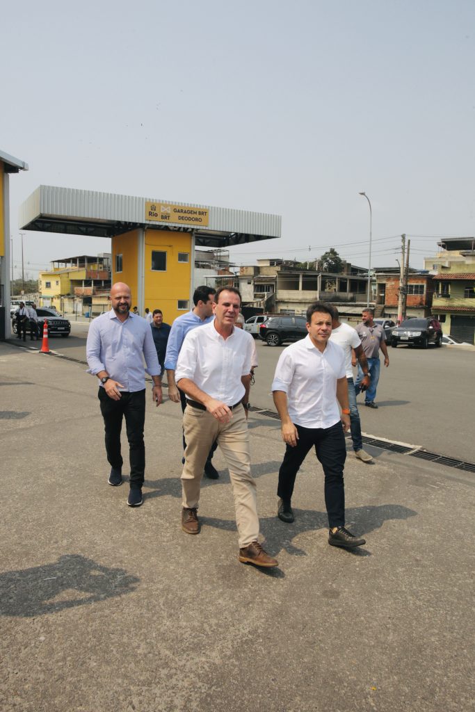 BRT Garagem2 Foto TATA BARRETO Eduardo Paes promete ampliar "conexão BRT" e integrar sistema com ônibus da Baixada Fluminense