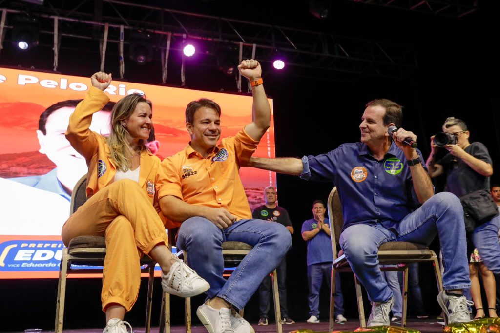 Carlo Caiado e Eduardo Paes Eduardo Paes afaga bolsonarismo em evento com Carlo Caiado