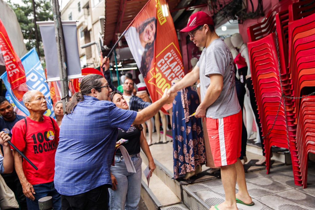 IMG 20240903 WA0055 Tarcísio Motta apresenta na Rocinha plano para combater a tuberculose