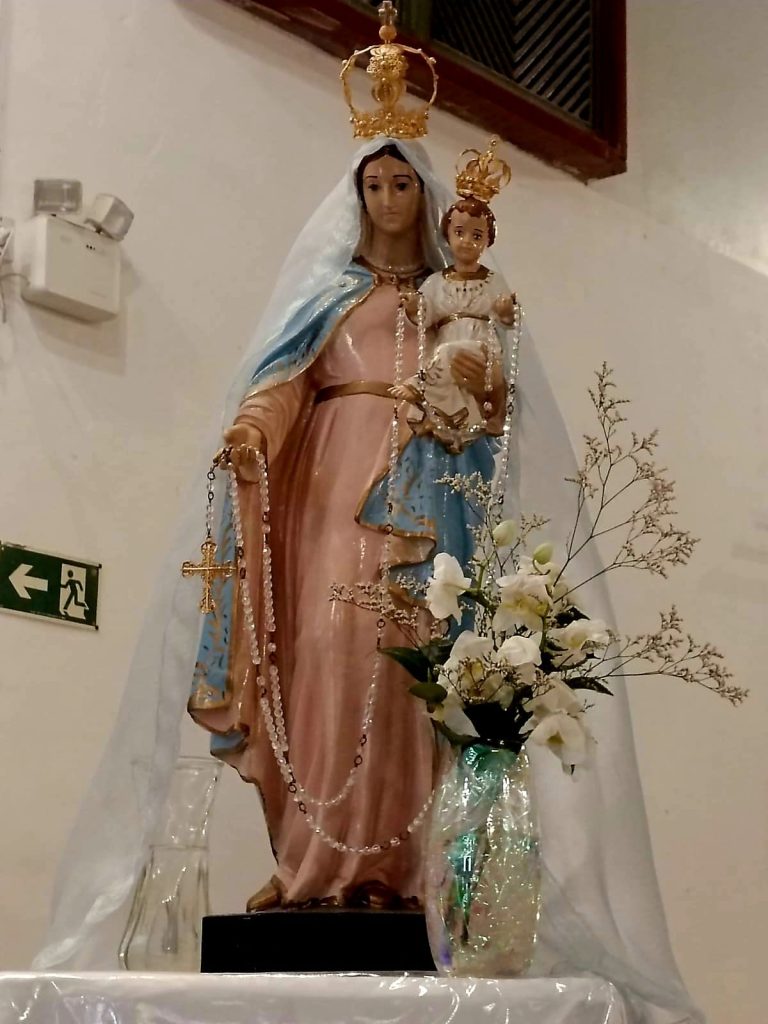 Nossa Senhora do Rosario Missa em Ação de Graças pela Associação de N. Sra. do Rosário e S. Benedito conta com a presença da Família Real brasileira